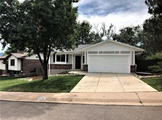 2159 S Coors Cir, Lakewood, CO 80228