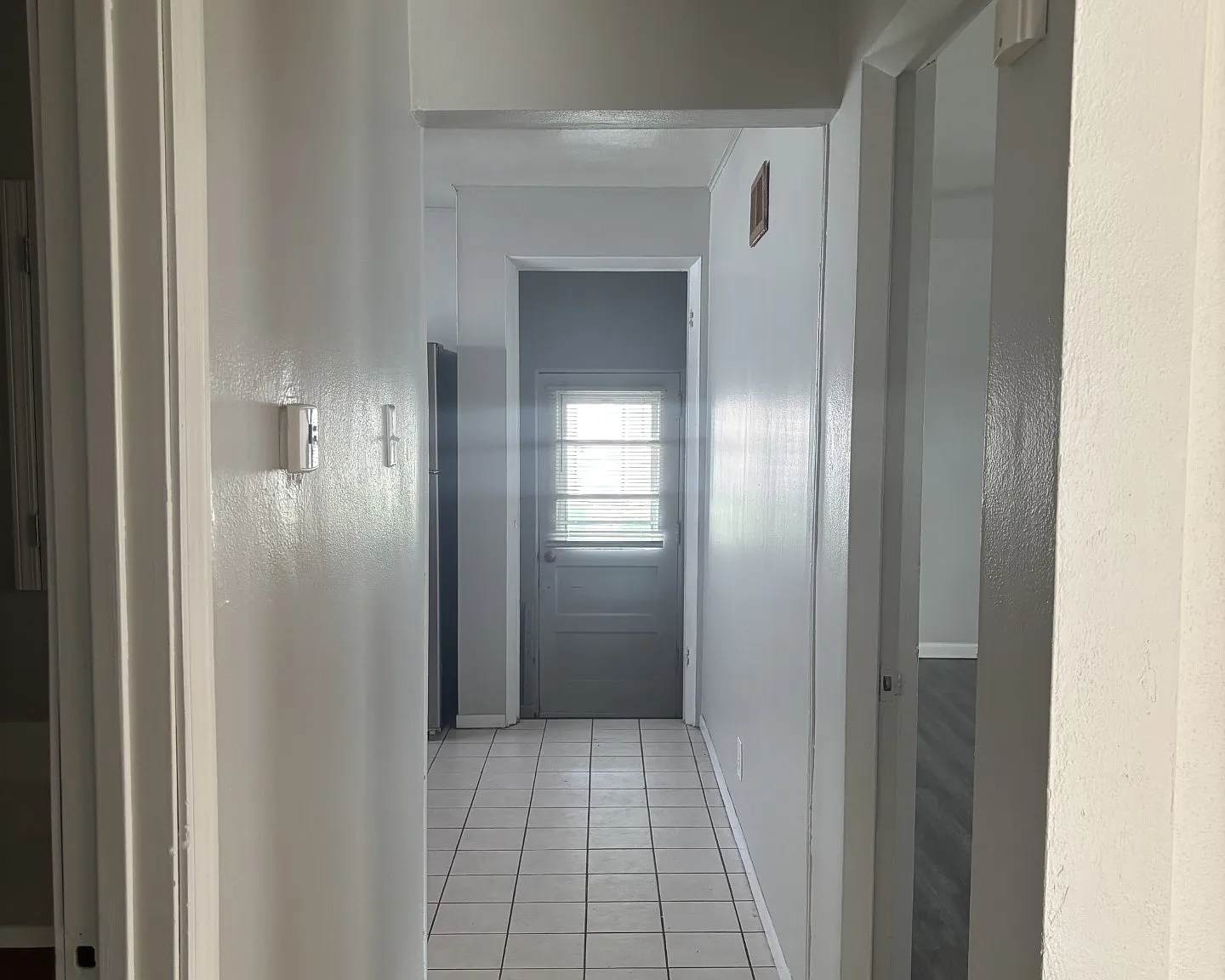 2 bed, 950 sqft, $1,575 — Photo 4
