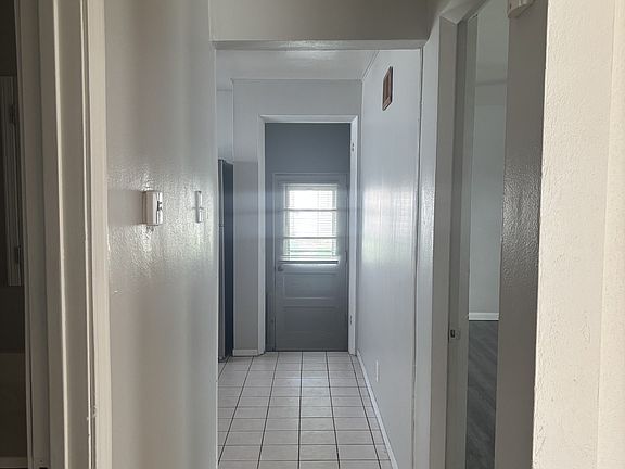 4th image of 766 Ruprecht Ave
