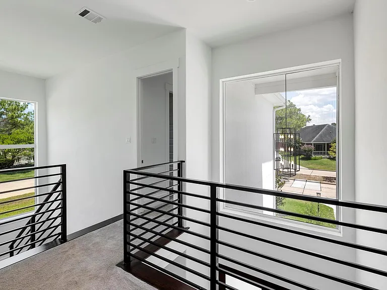 114 Bentwood Dr — Photo 35