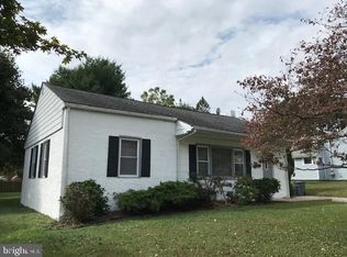 82 Waterloo Ave, Berwyn, PA 19312