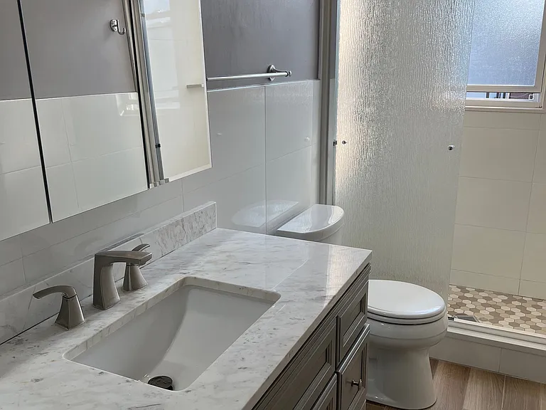 235 Riverview Pl #2R — Photo 10