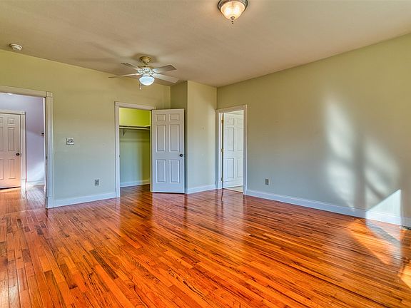 3rd image of 7000 Blue Level Rd