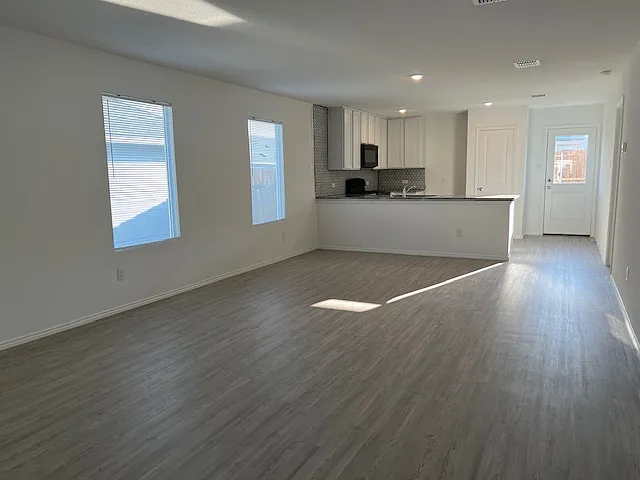 1417 Running Mare Way — Photo 5