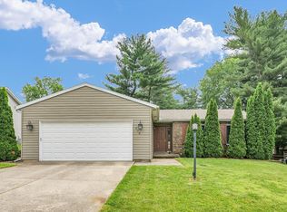 216 N Dianne Ln, Mahomet, IL