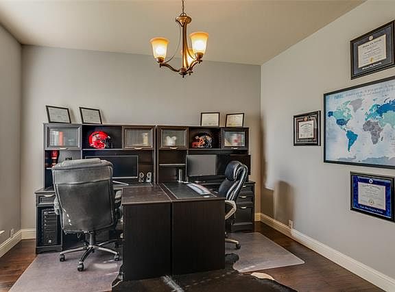 5th image of 2448 Trailview Dr