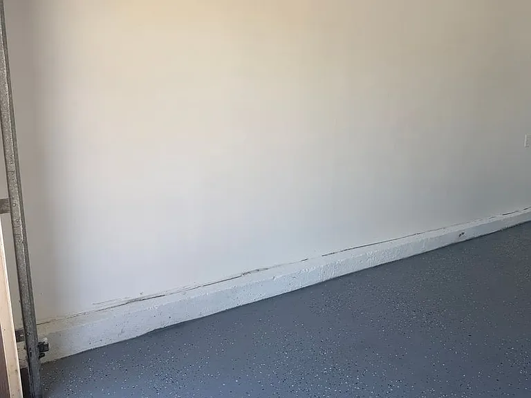 1395 N Pennsylvania Ave — Photo 6