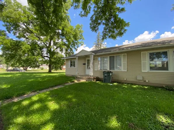215 Western Ave, Waterloo, IA 50701