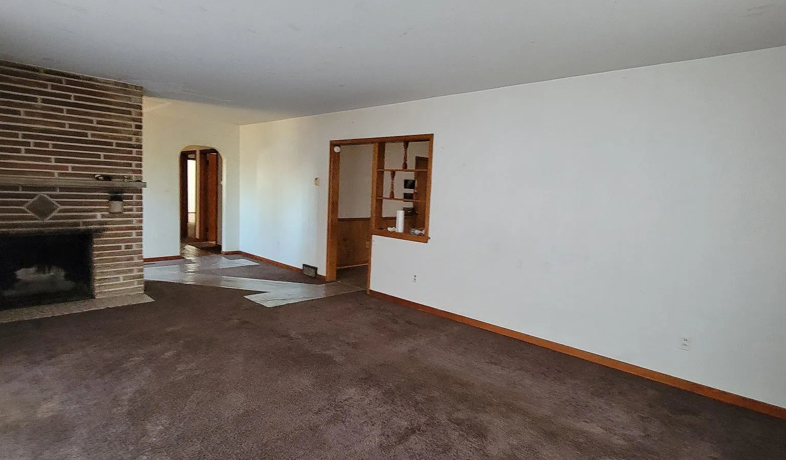 643 Lakewood Blvd — Photo 3