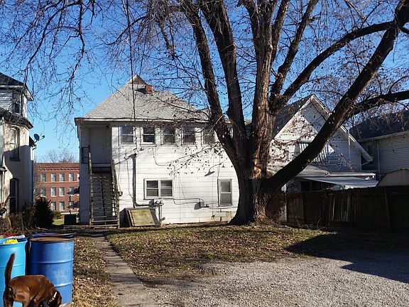 3rd image of 820 N 25th St