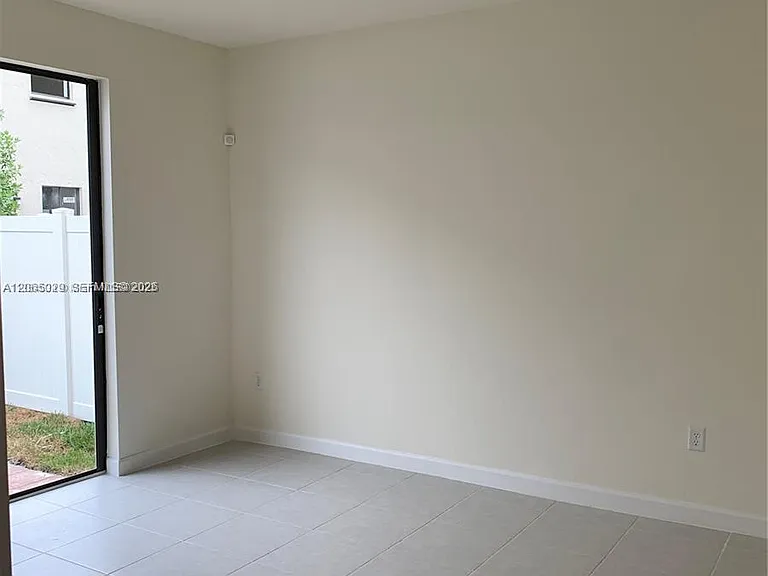 11089 W 34th Ct #11089 — Photo 2