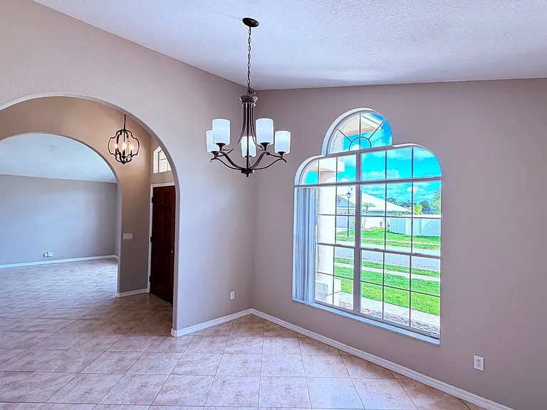 12424 Wilcox Ct — Photo 7