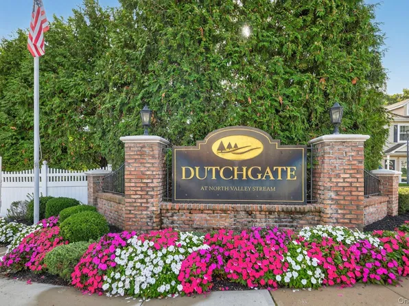 113 Willow Lane, Valley Stream, NY 11580