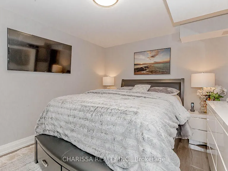 3321 Mintwood Cir — Photo 13