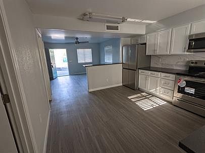 2nd image of 5010 N 22nd Ave #111