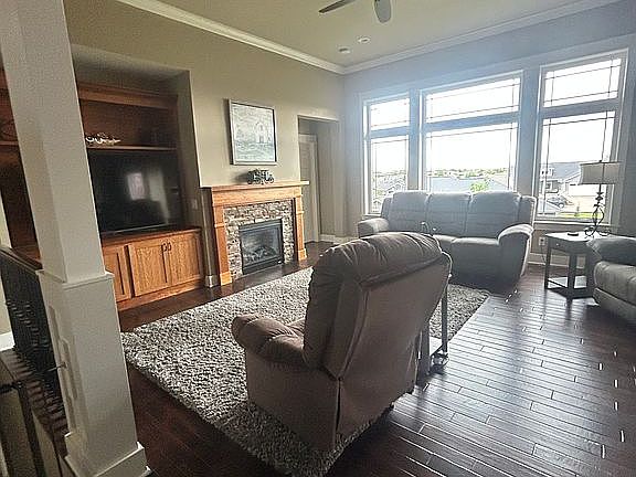 4th image of 2230 Jo Ann Dr