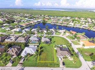 3024 SW 27th Ct, Cape Coral, FL 33914