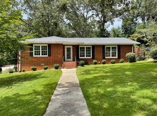 690 Ridgewood Ave, Gainesville, GA 30501