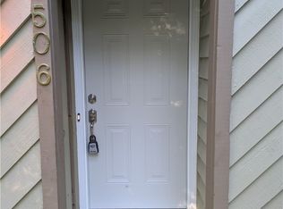 1506 Unison Dr, Midlothian, VA 23113