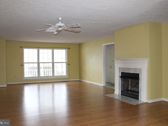 3rd image of 85 Melanie Hollow Ln