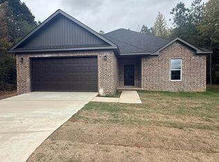 370 Meadow Creek Dr, Haskell, AR 72015