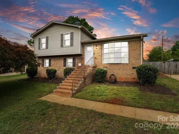 1766 Colony Rd, Rock Hill, SC 29730