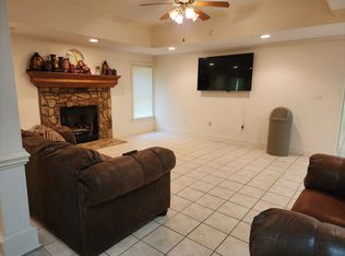 2503 Wilpar Dr, Greensboro, NC 27406