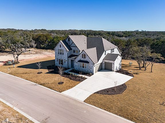 4th image of 509 Northcrest Dr