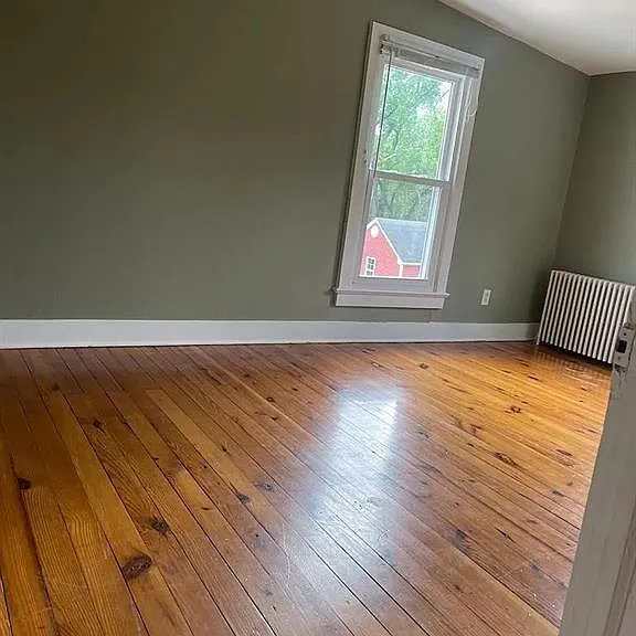 38-40 Brunswick Ave #2 — Photo 3