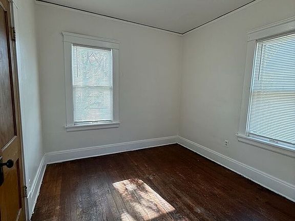 5th image of 1218-1220 E 176th St #Up