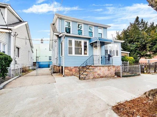 1625 Overing St, Bronx, NY 10461