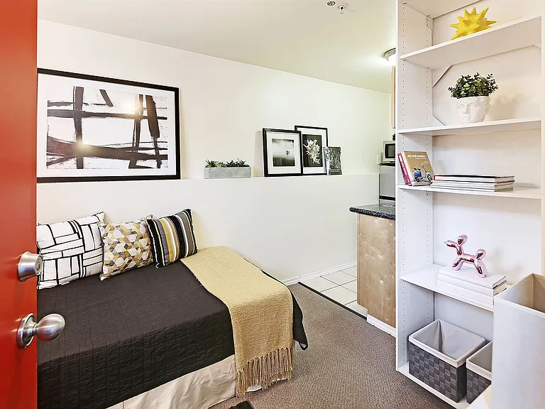 Convenient Apartments on Cap Hill! — Photo 20