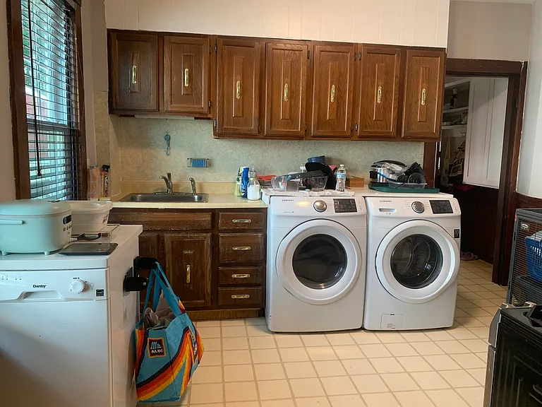 212 Maplewood St #214 — Photo 13