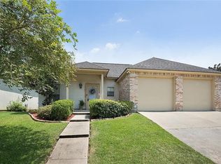 9003 Boone Dr, Baton Rouge, LA 70810