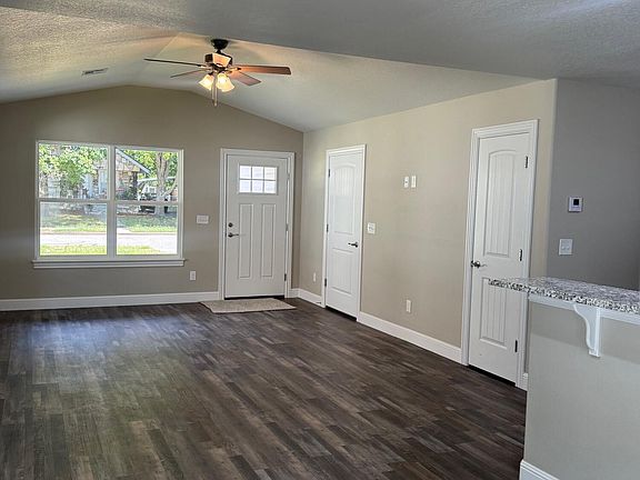 2nd image of 1216 W Austin St