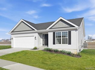 303 Olympic Dr, Pacific, MO 63069
