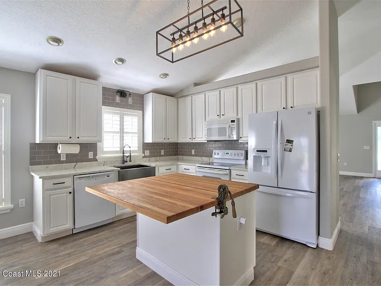 2906 Mondavi Dr — Photo 4