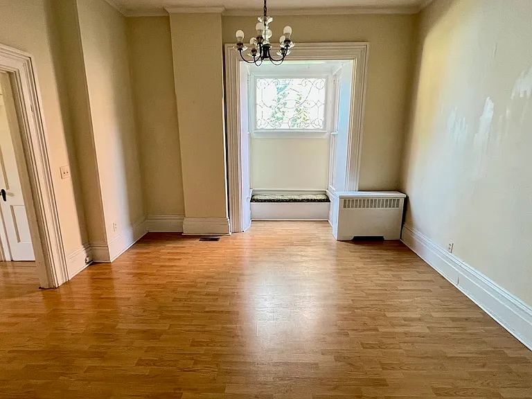 1374 Main St #1 — Photo 2