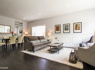 3541 N Osceola Ave, Chicago, IL 60634