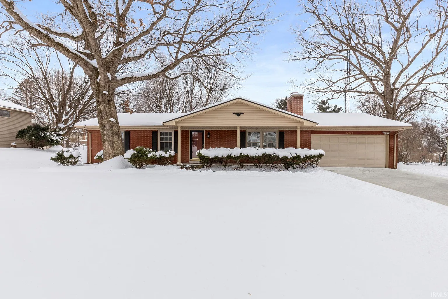 18180 Amberly Ln photo 1