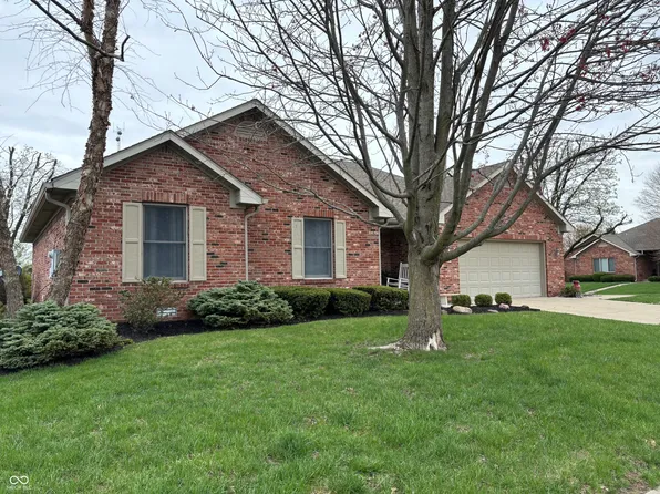 1066 Woodridge, Brownsburg, IN 46112