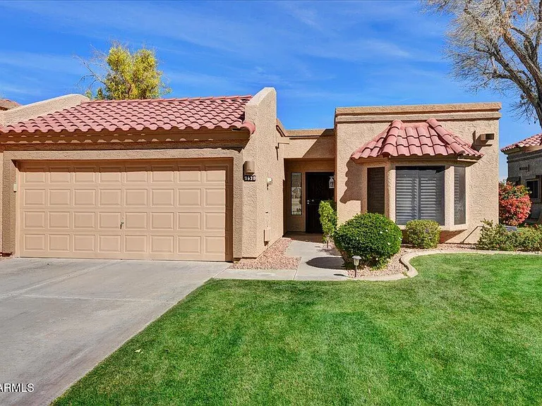 9630 W Tonto Ln — Photo 1