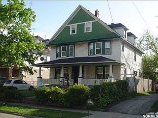 1st image of 756 E 91st St