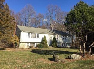 480 Silver Spring Rd, Fairfield, CT 06824