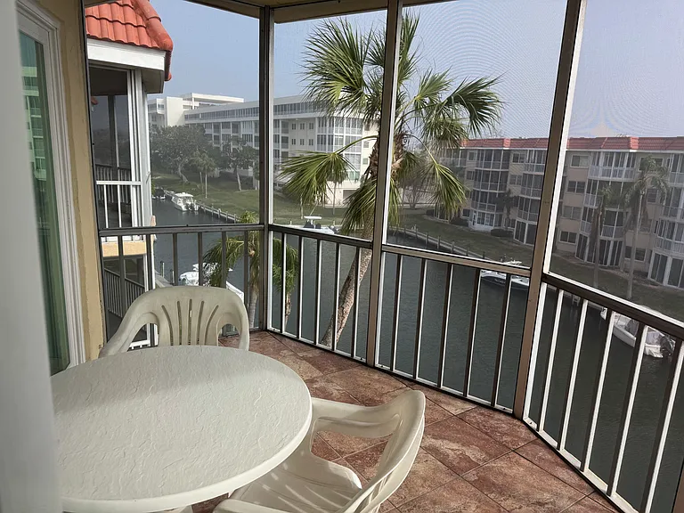 1250 N Portofino Dr #404 — Photo 9