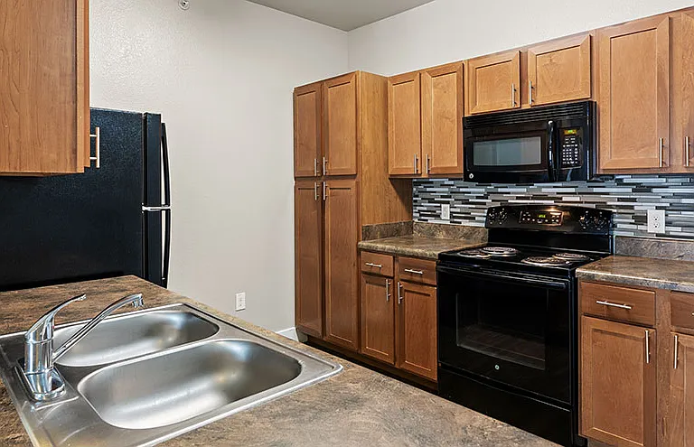 Parallax @ Georgetown Apartments — Photo 12