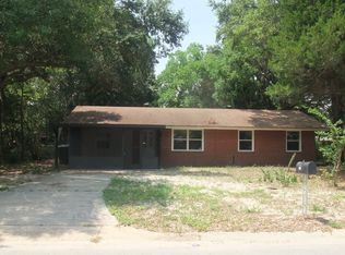 324 Oakland Cir, Fort Walton Beach, FL 32548