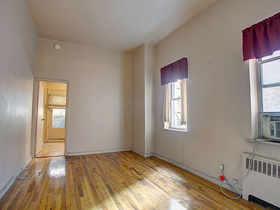 2nd image of 44 W 72nd St #4F