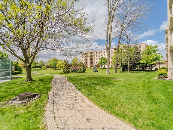 3rd image of 315 Village Grove Dr #301