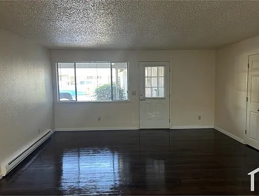 908 I St NE #12